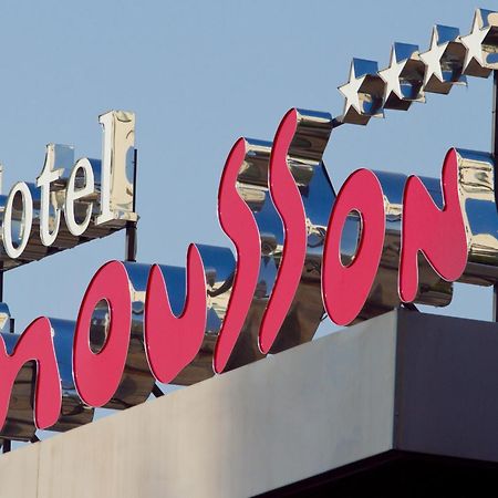 Hotel Mousson Michalovce Eksteriør bilde