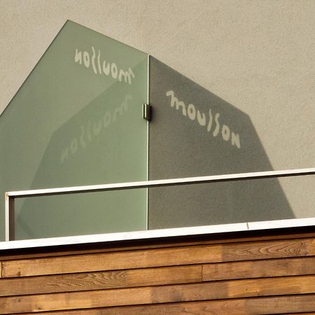 Hotel Mousson Michalovce Eksteriør bilde